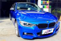 BMW 3系贴酷炫极光蓝,欧卡改装网,汽车改装