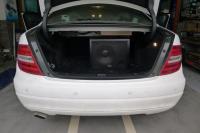 奔驰C280全套升级雷贝琴汽车音响，聆听最真实的好声音,欧卡改装网,汽车改装