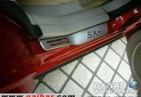 天语SX4加装新装饰和脚踏板作业,欧卡改装网,汽车改装