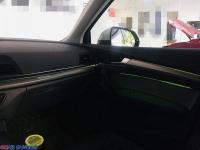 奥迪Q5加装32色氛围灯,主机控制原厂协议,欧卡改装网,汽车改装