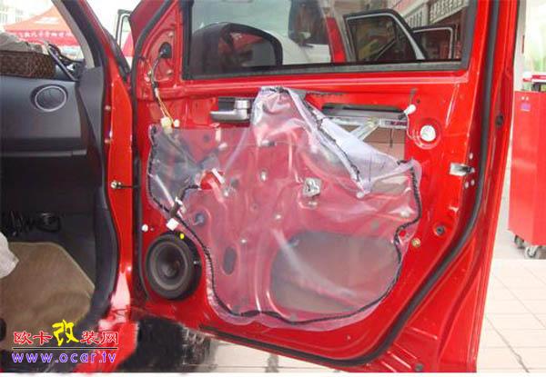 铃木雨燕音响升级,欧卡改装网,汽车改装