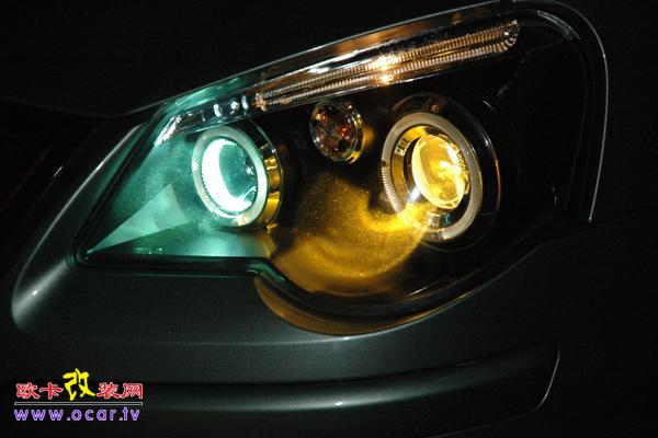 欧卡改装网,改装案例,POLO车身贴膜与改装灯光 亮化车身