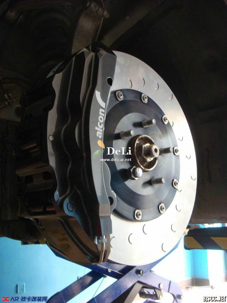 欧卡改装网,改装案例,日产尼桑GTR改装刹车与轮毂