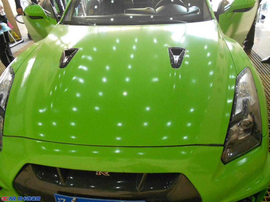 欧卡改装网,改装案例,日产GT-R全车贴膜改色