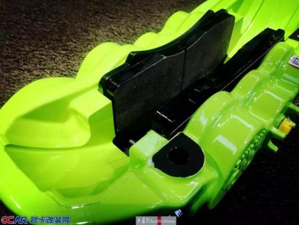 撒野前准备!英菲尼迪Q50改装AP Racing刹车系统 刹车改装哪家好