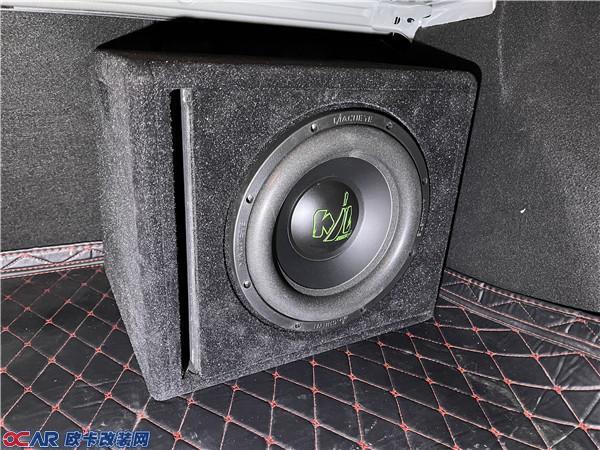 马自达昂克赛拉改装阿尔法10寸低音炮