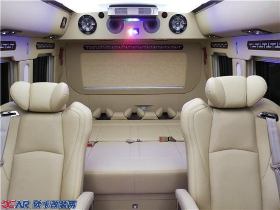 2019新款考斯特12座多少钱 高配限量版价格