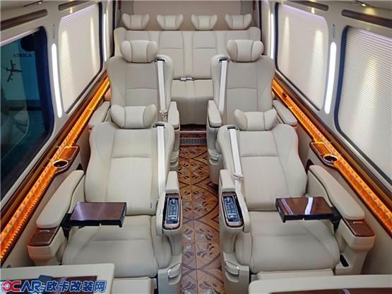 2019新款考斯特12座多少钱 高配限量版价格