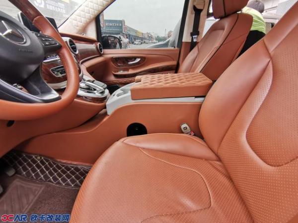 奔驰V260改装商务车MPV航空座椅豪华内饰升级，前后前脸变化明显