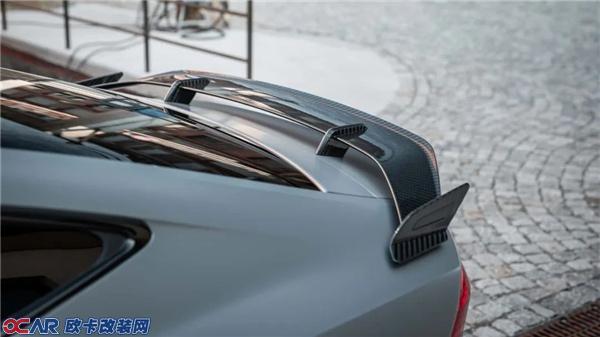 ABT RS 7 Legacy Edition碳纤维尾翼