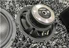 奥迪RS3改装德国伊顿pow172.2两分频音响,欧卡改装网