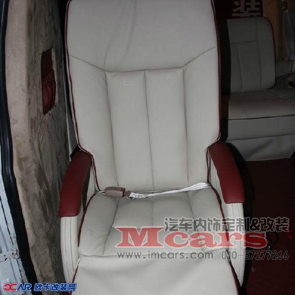 欧卡改装网,改装案例,Mcars GMC 全车内饰翻新 商务座椅改装